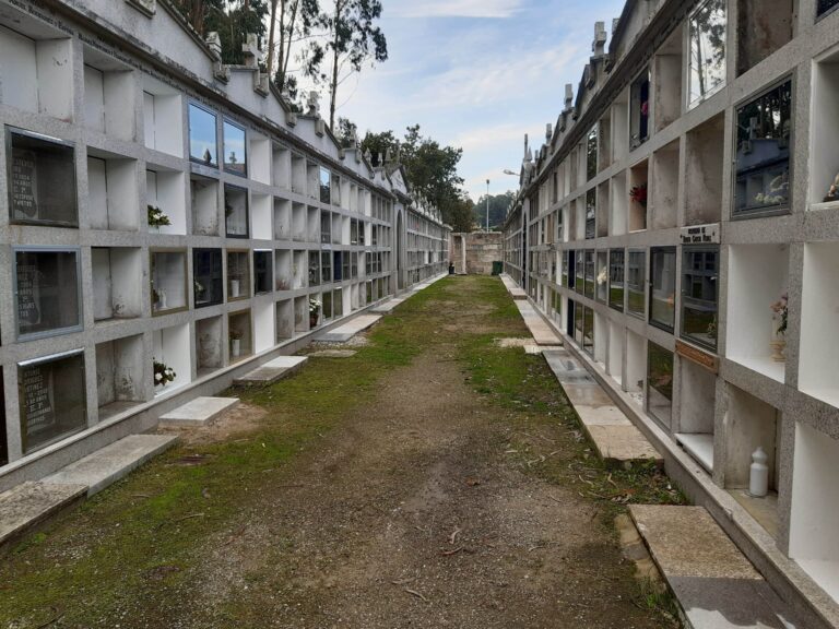 A ampliación do cemiterio de Beluso contará con 68 novos nichos